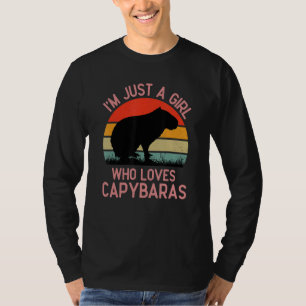 Camiseta Só uma garota que ama amantes de capivaras engraça