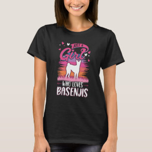 Camiseta Só uma garota que ama Basenjis Nyam Nyam Terrier B