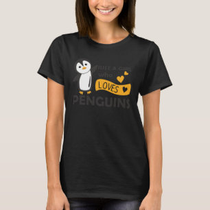Camiseta Só uma garota que ama os animais bonitos de Sloth