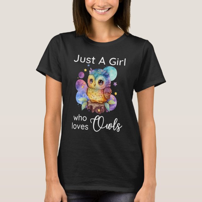 Camiseta Só Uma Menina Que Adora Coruja Noturna (Frente)
