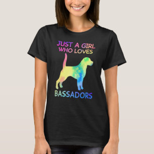Camiseta Só Uma Menina Que Ama Cachorro Bassador Engraçado