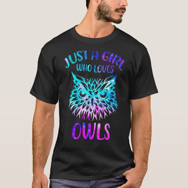 Camiseta Só Uma Menina Que Ama Coruja (Frente)