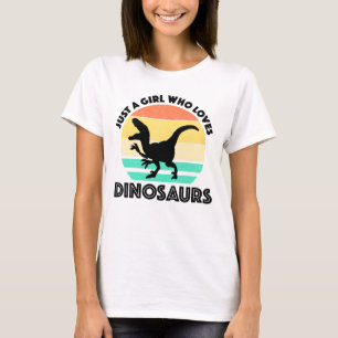 Camiseta Só Uma Menina Que Ama Dinossauros