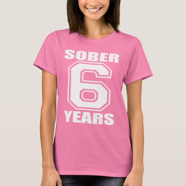 Camiseta Sober 6 anos branco no escuro (Frente)