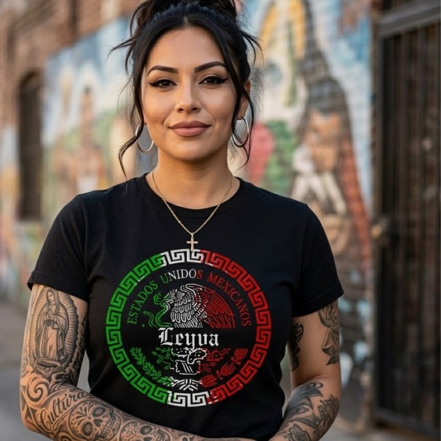 Camiseta sobrenome Leyva (Leyva Last name T-shirt)