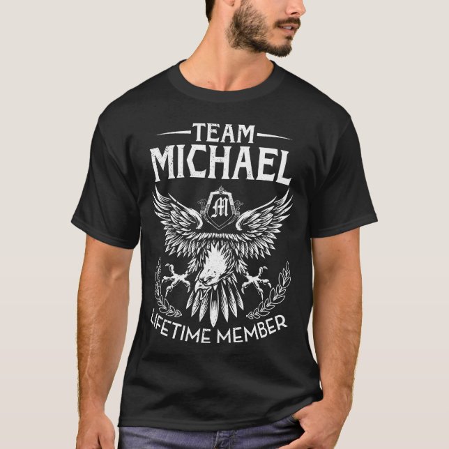 Camiseta Sobrenome Membro da Vida do Team MICHAEL (Frente)
