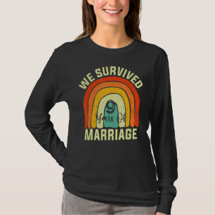 Camiseta Sobrevivemos a 9 Anos De Casal 9º Anniver