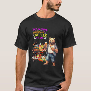 Camiseta Sobrevivendo à paternidade, uma cerveja por vez