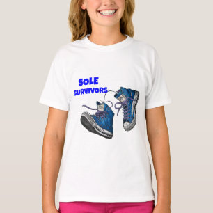 Camiseta Sobreviventes Solitários - Um Par De Formadores Be