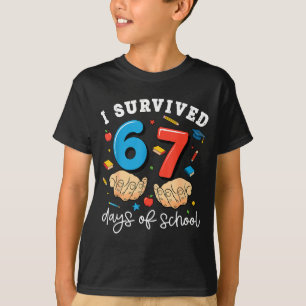 Camiseta Sobrevivi 67 Dias De Escola Engraçado Seis Sete 6