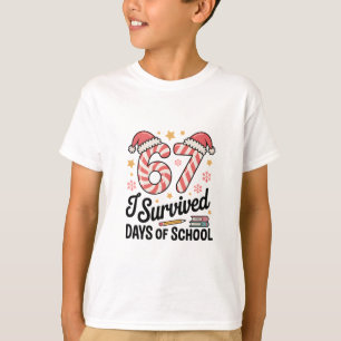 Camiseta Sobrevivi 67 Dias de Escola Natal Divertido 