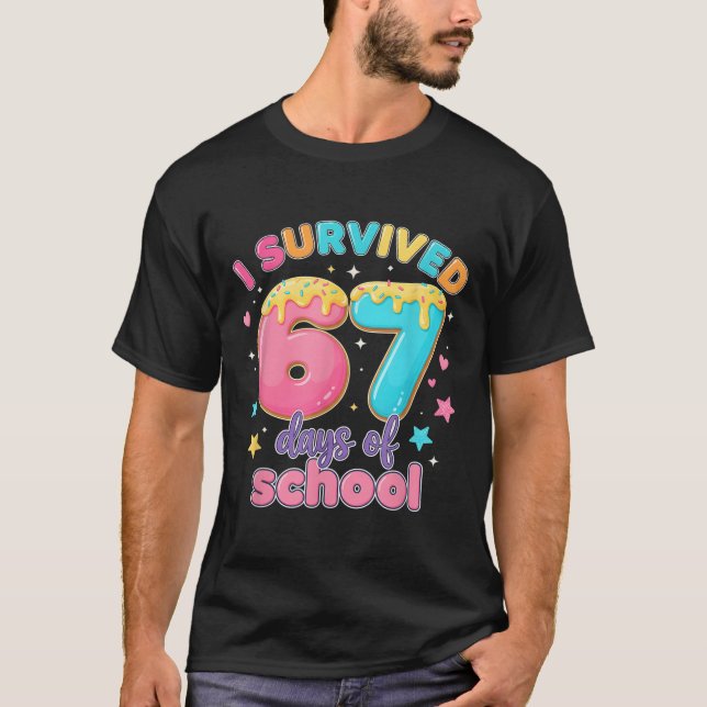 Camiseta Sobrevivi 67 Dias De Professores Alunos Drip (Frente)