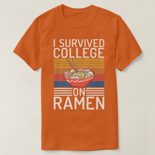 Camiseta Sobrevivi à faculdade em Ramen Lover 328 (Frente do Design)