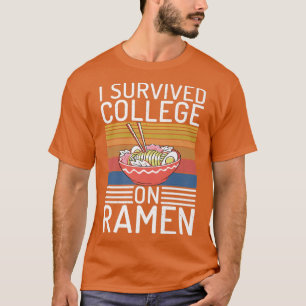 Camiseta Sobrevivi à faculdade em Ramen Lover 328