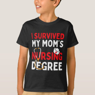 Camiseta Sobrevivi À Minha Mãe Enfermando Graduação Engraça