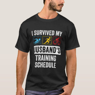 Camiseta Sobrevivi ao Cronograma de Treinamento do Meu Mari