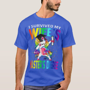 Camiseta Sobrevivi ao mestrado da minha esposa.