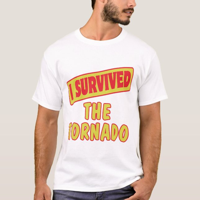 CAMISETA SOBREVIVI AO TORNADO (Frente)