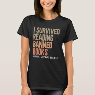 Camiseta Sobrevivi Lendo Livros Proibidos Livro Viciado em