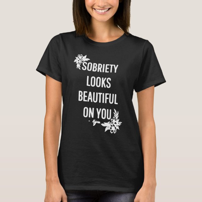 Camiseta Sobriedade Parece Bela Em Você (Frente)