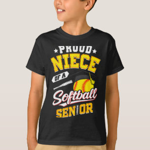 Camiseta Sobrinha orgulhosa de uma turma sênior de softball