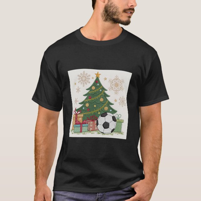 Camiseta Soccer ball next to the Christmas tree (Frente)