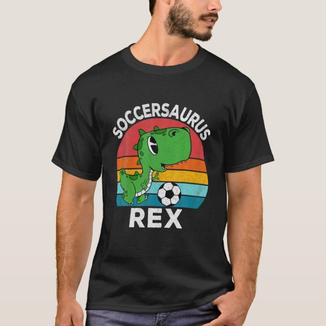 Camiseta Soccersaurus Rex Soccer Dinossaur Para Rapazes (Frente)