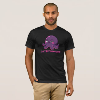Camiseta Soft But Dangerous | Sleepy Pastel Kawaii Octopus