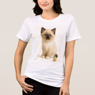 Camiseta Soft Focus - Ragdoll Kitten com Felt Toy Ball