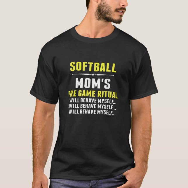 Camiseta Softball Engraçado Mãe Softball Mamãe é Ritual Pré (Frente)