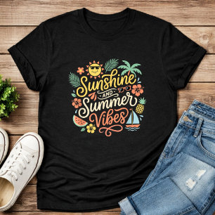 Camiseta Sol e Vibrações de Verão Linda Praia Tropical