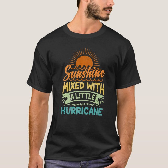 Camiseta Sol Misturado Com Um Pequeno Furacão (Frente)