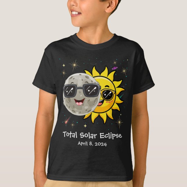 Camiseta Solar Eclipse 2024 Cute Solar Eclipse Kids Boys Gi (Frente)