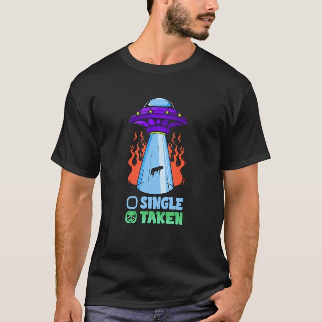 Camiseta Solteiro Tirado no Encontro Ufo 1 (Frente)