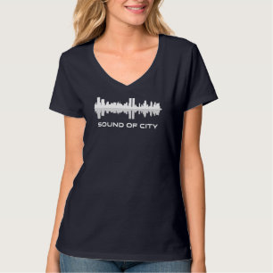 Camiseta Som da Cidade Pescoço-V feminino