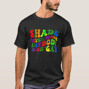 Camiseta Sombreado Nunca Fez Com Que Alguém Fosse Menos Gay