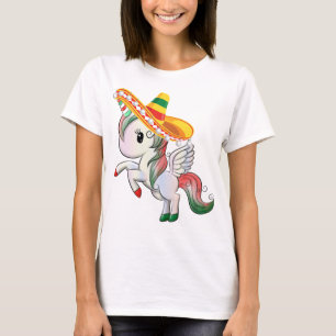 Camiseta Sombrero Vestindo Cinco de Mayo Unicorn Pegasus