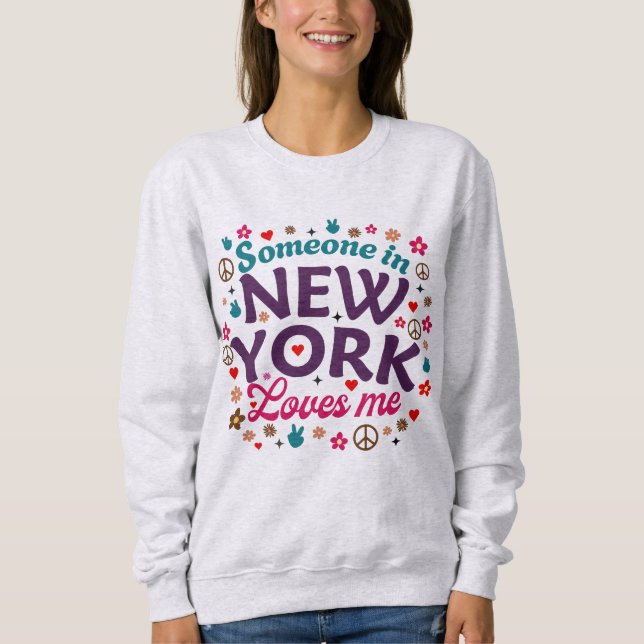 Camiseta Someone in New York Loves Me Retro Funny Design (Frente)