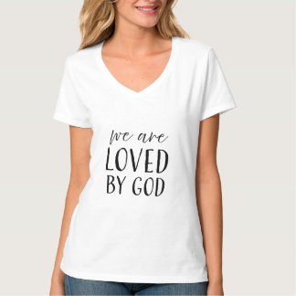 Camiseta Somos Amados Por Deus - Cristão