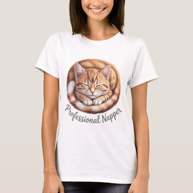 Camiseta Soneca Profissional Gato Laranja Fofo Dormindo | D (Frente)
