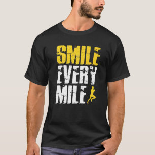 Camiseta Sorria Cada Milha Engraçado Runner