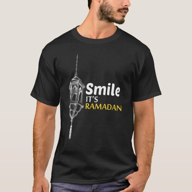 Camiseta Sorria Seu Ramadão Muçulmano Ramadã Eid Mubarak Is (Frente)