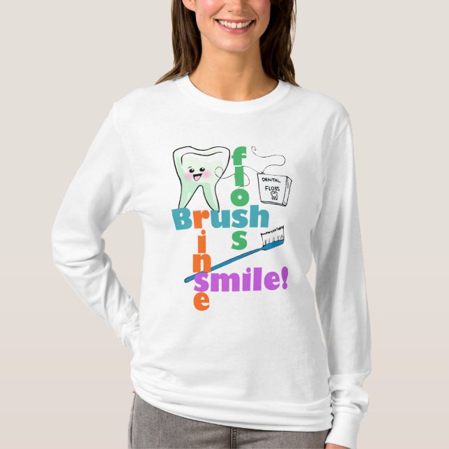Camiseta Sorriso da lavagem de Floss da escova (Frente)