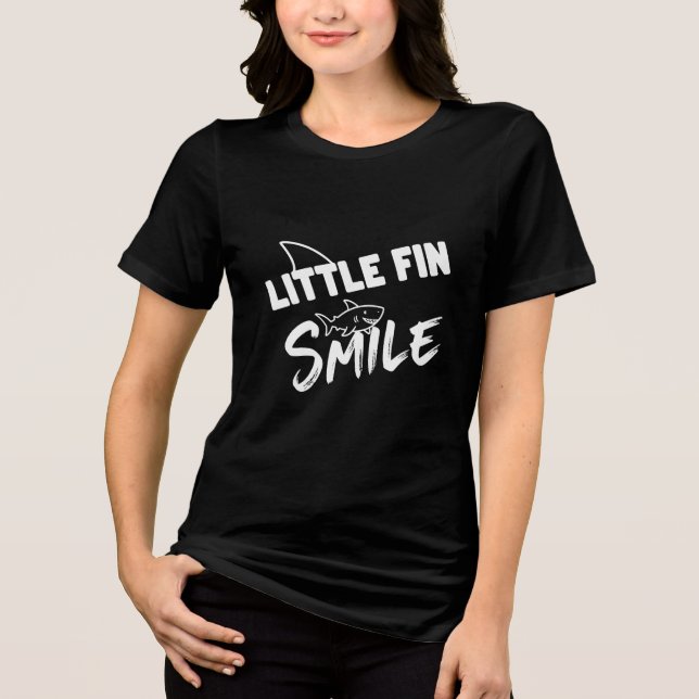 CAMISETA SORRISO DE BARBATANA PEQUENA (Frente)