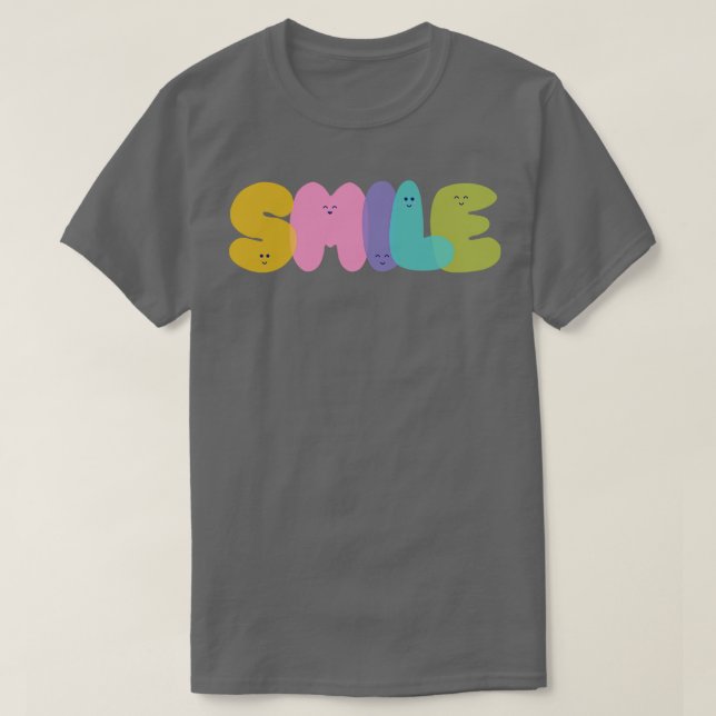 Camiseta sorriso em cores de variação diferentes em caracte (Frente do Design)
