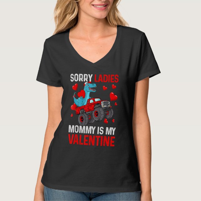 Camiseta Sorry Ladies Mommy Is My Valentine Red Plaid Toddl (Frente)