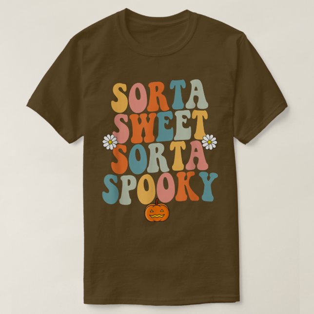 Camiseta Sorta Sweet Sorta Spooky Pumpkin Halloween  (Frente do Design)