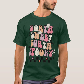 Camiseta Sorta Sweet Sorta Spooky Retro Groovy Funny Hallow