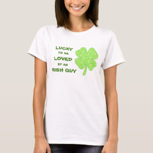 Camiseta Sorte de ser amado irlandês Shamrock