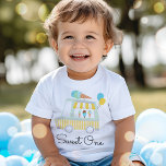 Camiseta Sorvete Doce Um Festa De primeiro aniversario<br><div class="desc">Sorvete doce de um primeiro aniversario de festa Bebê T-Shirt Todos os designs são © PIXEL PERFECTION PARTY LTD</div>